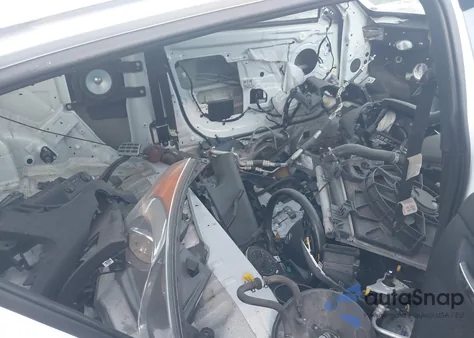 2017 Hyundai Veloster из США, поврежденный, VIN KMHTC6AD2HU312538